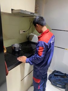 sửa bếp từ giá rẻ